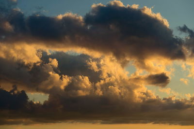 Low angle view of cloudscape