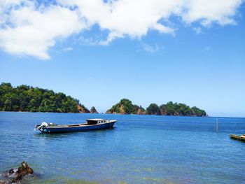 Nolu beach, bakunpantai village, west halmahera, north maluku - indonesia