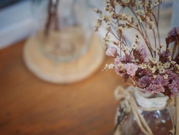 Close-up of flowers in vase on table