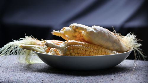 Close-up of rice in bowl on table