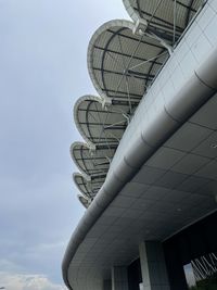 Low angle view of skyscraper against sky