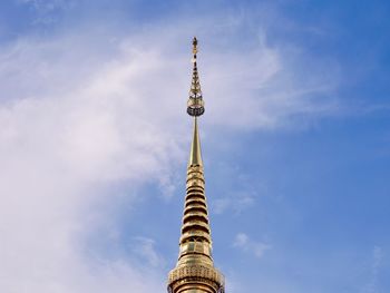 Low angle view of bell tower against sky, temple thailand 