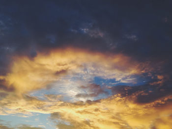 Low angle view of cloudy sky