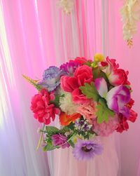 Close-up of pink flowers in vase