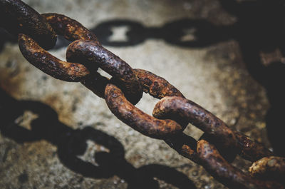 Close-up of rusty chain