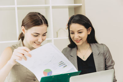 Portrait of a smiling young woman