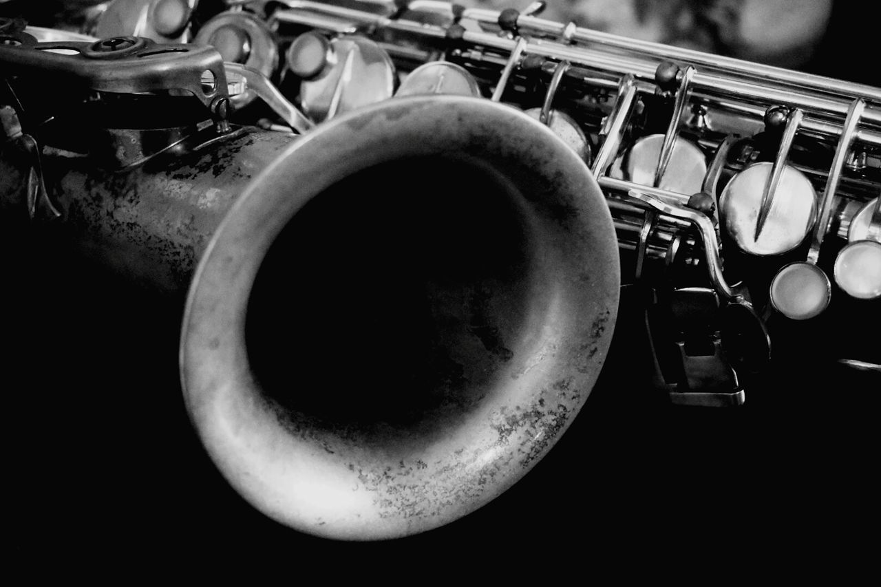close-up, metal, music, still life, musical instrument, no people, indoors, arts culture and entertainment, brass instrument, cup, mug, high angle view, brass, food and drink, musical equipment, refreshment, saxophone, day, drink, trumpet