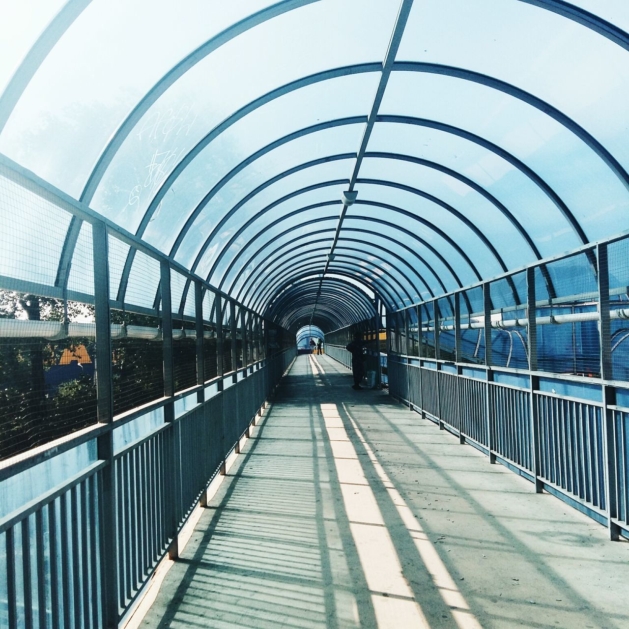 built structure, real people, architecture, transportation, rail transportation, railroad station, full length, arch, lifestyles, land vehicle, indoors, public transportation, bridge - man made structure, men, day, sky, people