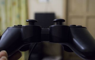 Close-up of man hand