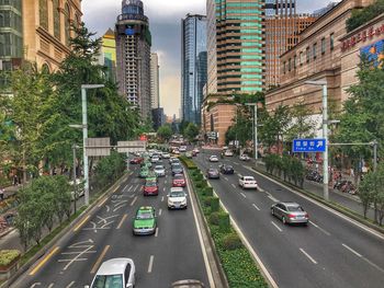 Traffic on road in city