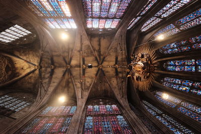 Low angle view of ceiling