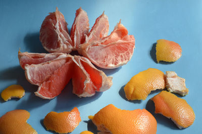 Close-up of grapefruit slices