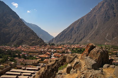 Scenic view of ollantaytambou, peru from the mountain