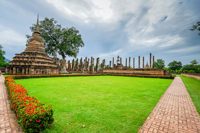 Panoramic view of temple against sky