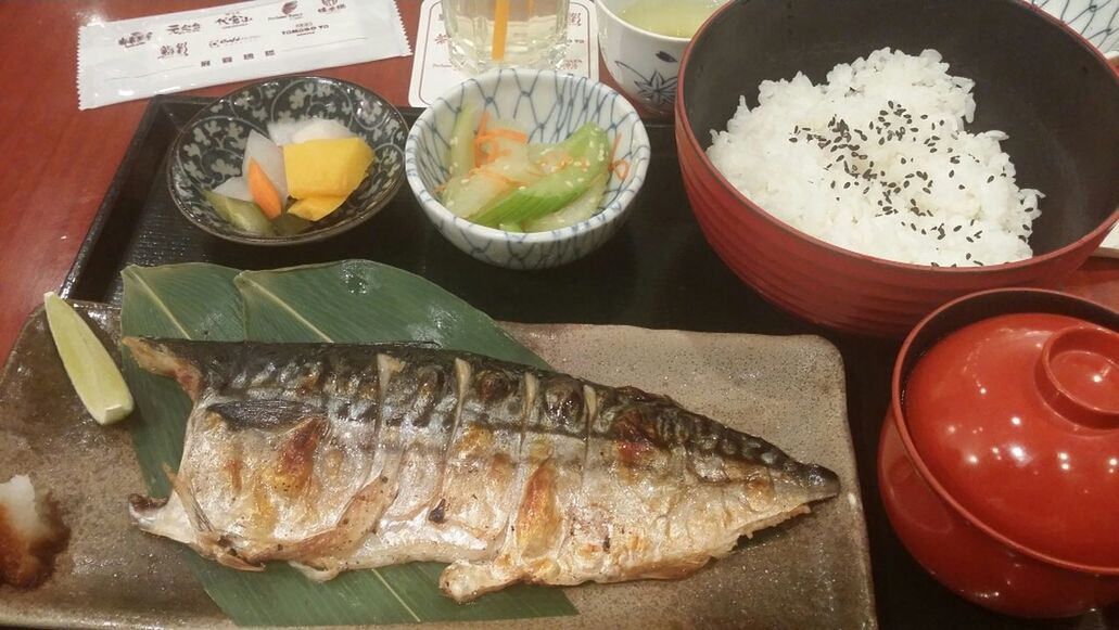 food and drink, food, freshness, indoors, healthy eating, still life, ready-to-eat, meat, plate, meal, table, high angle view, serving size, vegetable, seafood, slice, close-up, bread, indulgence, fish