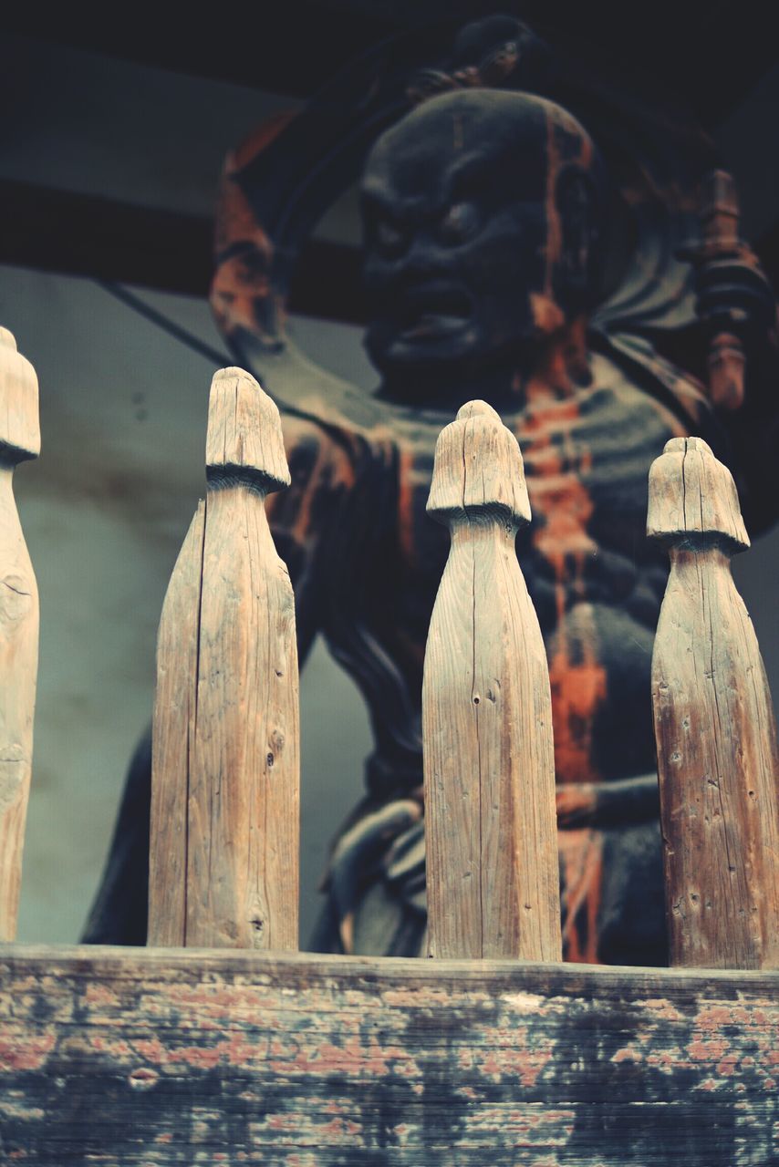 wood - material, no people, close-up, focus on foreground, day, outdoors