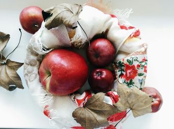 High angle view of apples on table