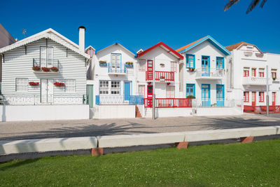 Typical colorful fishing houses of costa nova, idanha a nova, district of aveiro. portugal.