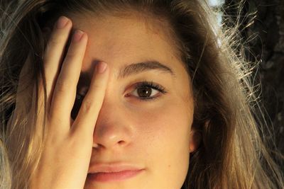 Close-up portrait of young woman