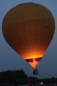 hot air balloon