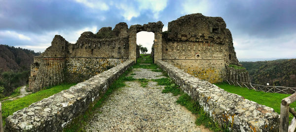 Old ruins against sky