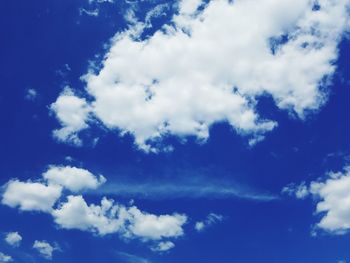 Low angle view of clouds in sky