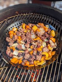 Charcoal grill stir-fry 