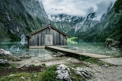 Atmospheric view of a boat house at obersee/königssee national park, berchtesgaden, bavaria, germany