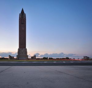 View of monument against sky