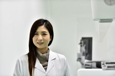 Portrait of a smiling young woman