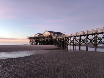 pier