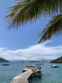 Scenic view of sea against sky on ilha grande rio de janeiro 