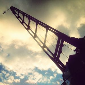 Low angle view of cloudy sky
