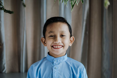 Portrait of smiling boy