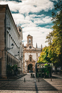 Buildings in city