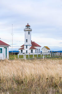 A lighthouse in port townsend, washington.