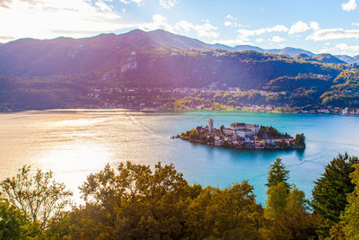 Scenic view of isola san giulio inside orta's lake, piemonte, italy.