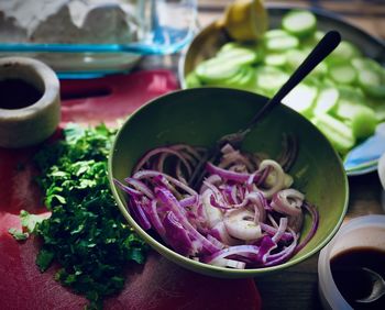 Close-up of chopped vegetables in bowl on table