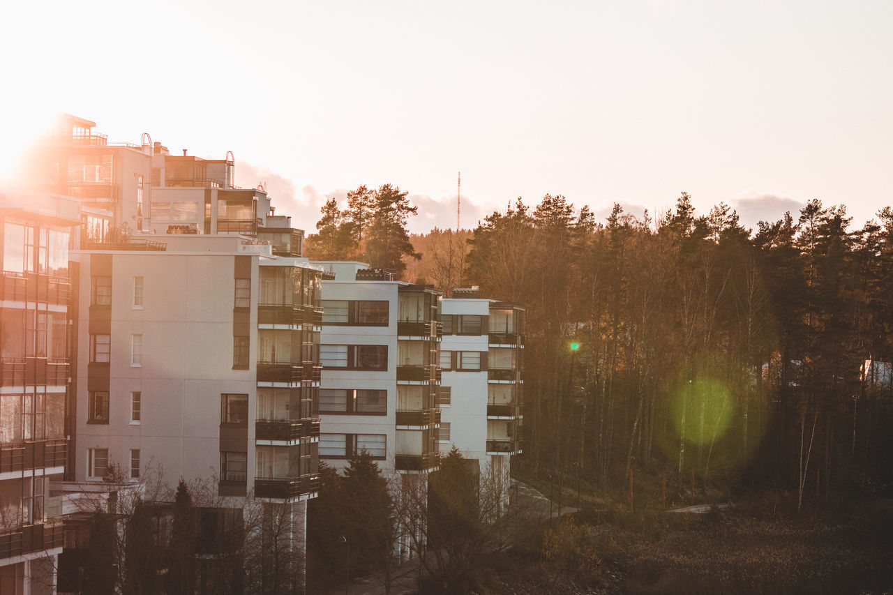 BUILDINGS IN CITY AGAINST CLEAR SKY