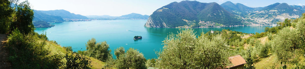 Panoramic view of lake and mountains
