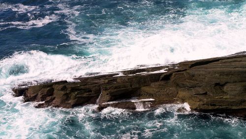 Waves splashing on sea