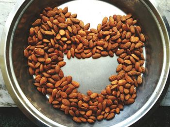 Almonds are good for heart