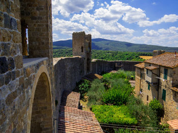 Old ruins against sky