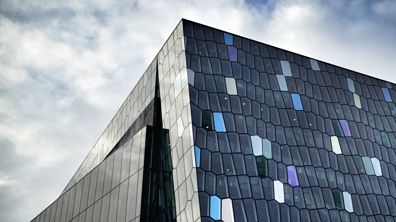 Ｌｉａｍ  Ｋａｒｍａ