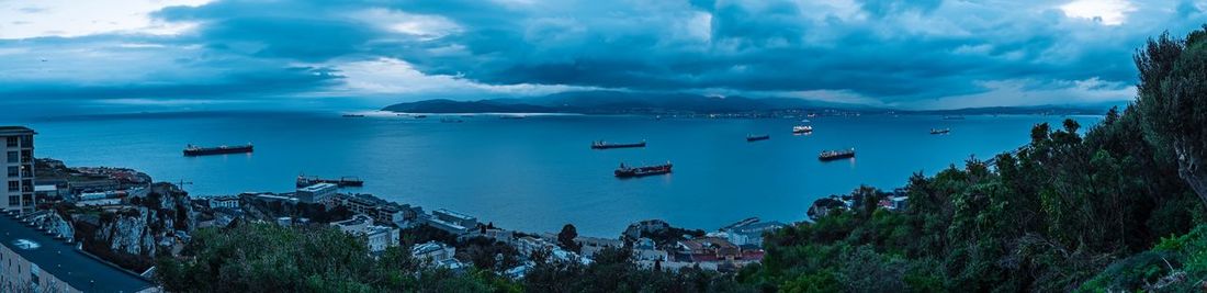 Panoramic view of sea against sky