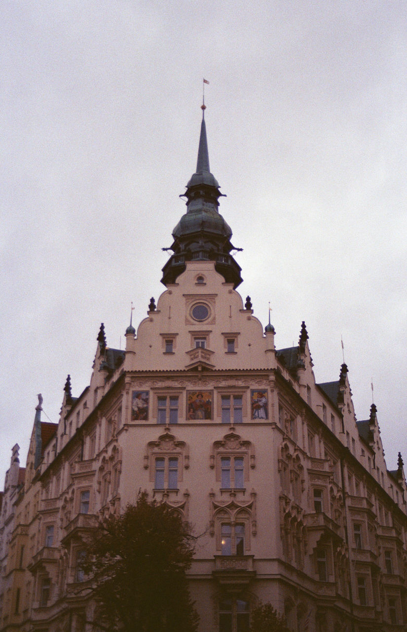 VIEW OF HISTORICAL BUILDING