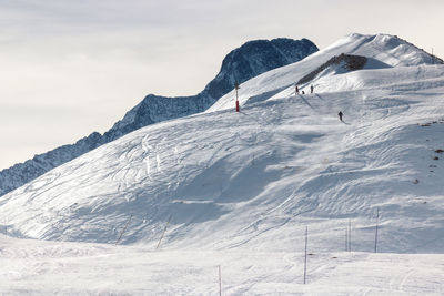 Landscape in winter at les deux alpes a french winter sports resort located in the ecrins massif