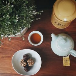 Coffee cup on table