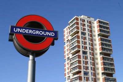 London underground signage