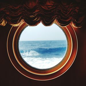 Horizon over sea seen from ship window